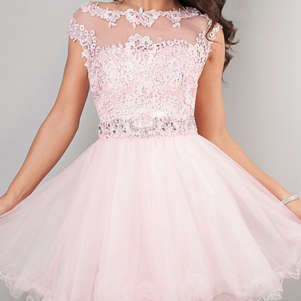 Short Cap Sleeve Lace Dress By Dave and Johnny